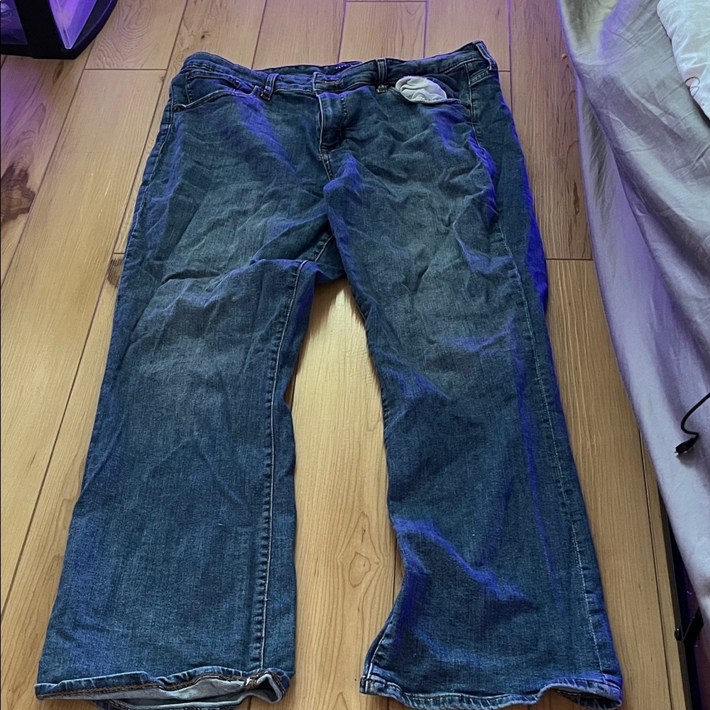 Aeropostale Relaxed Fit Denim Jeans